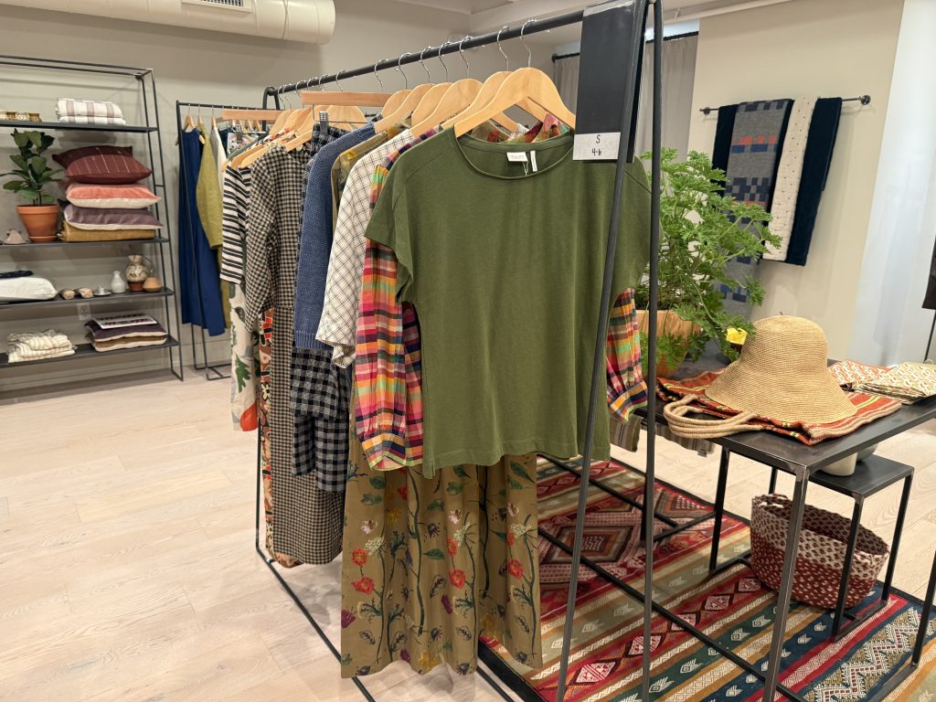 toast-rittenhouse-store-interior-lifestyle-display.jpg