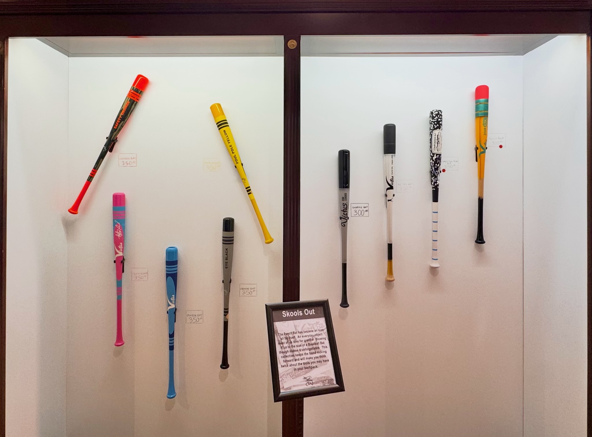 bat-king-skools-out-pencil-crayon-bats