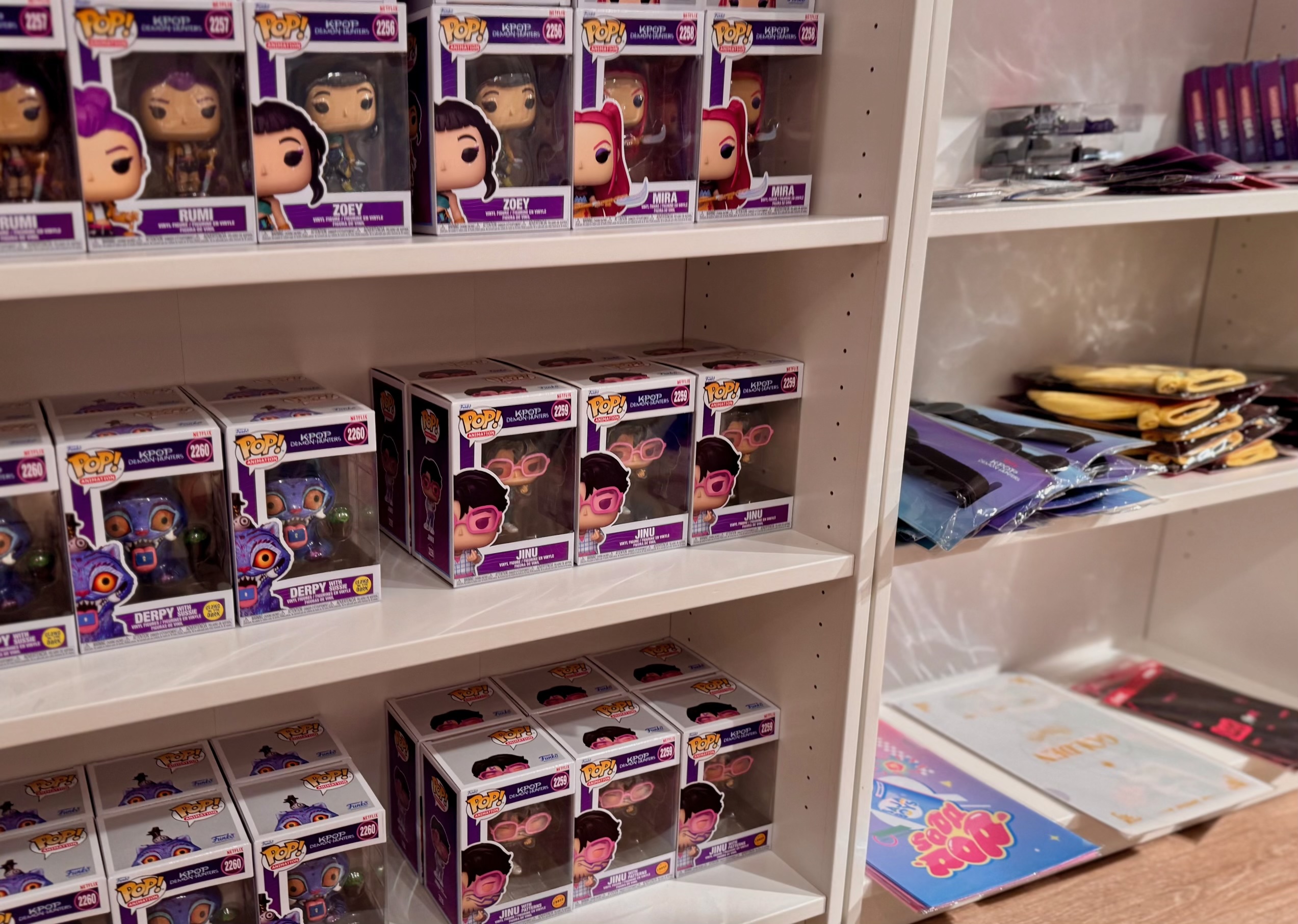 kpop-nara-funko-pop-demon-hunters