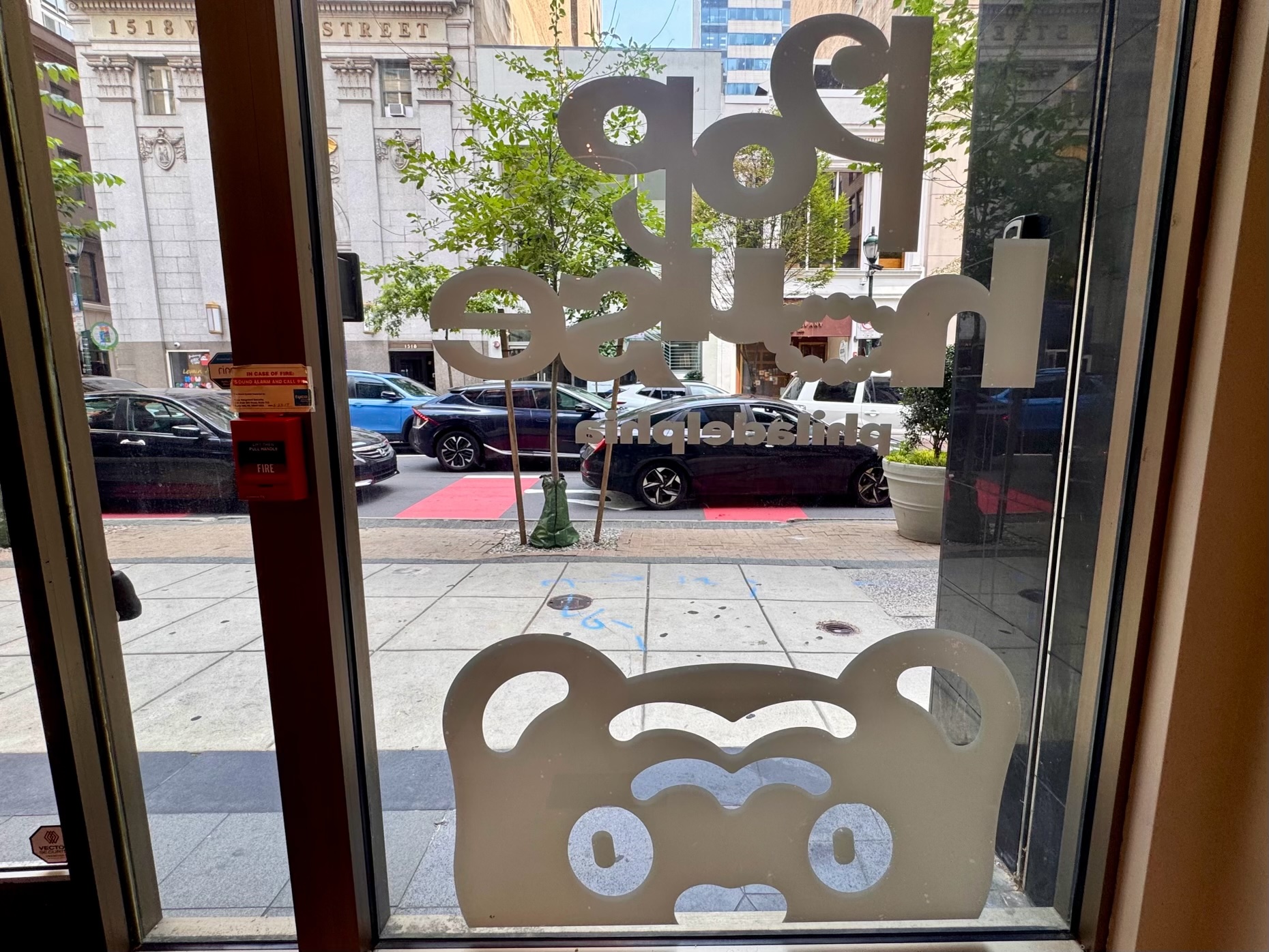 kpop-nara-interior-view-walnut-street