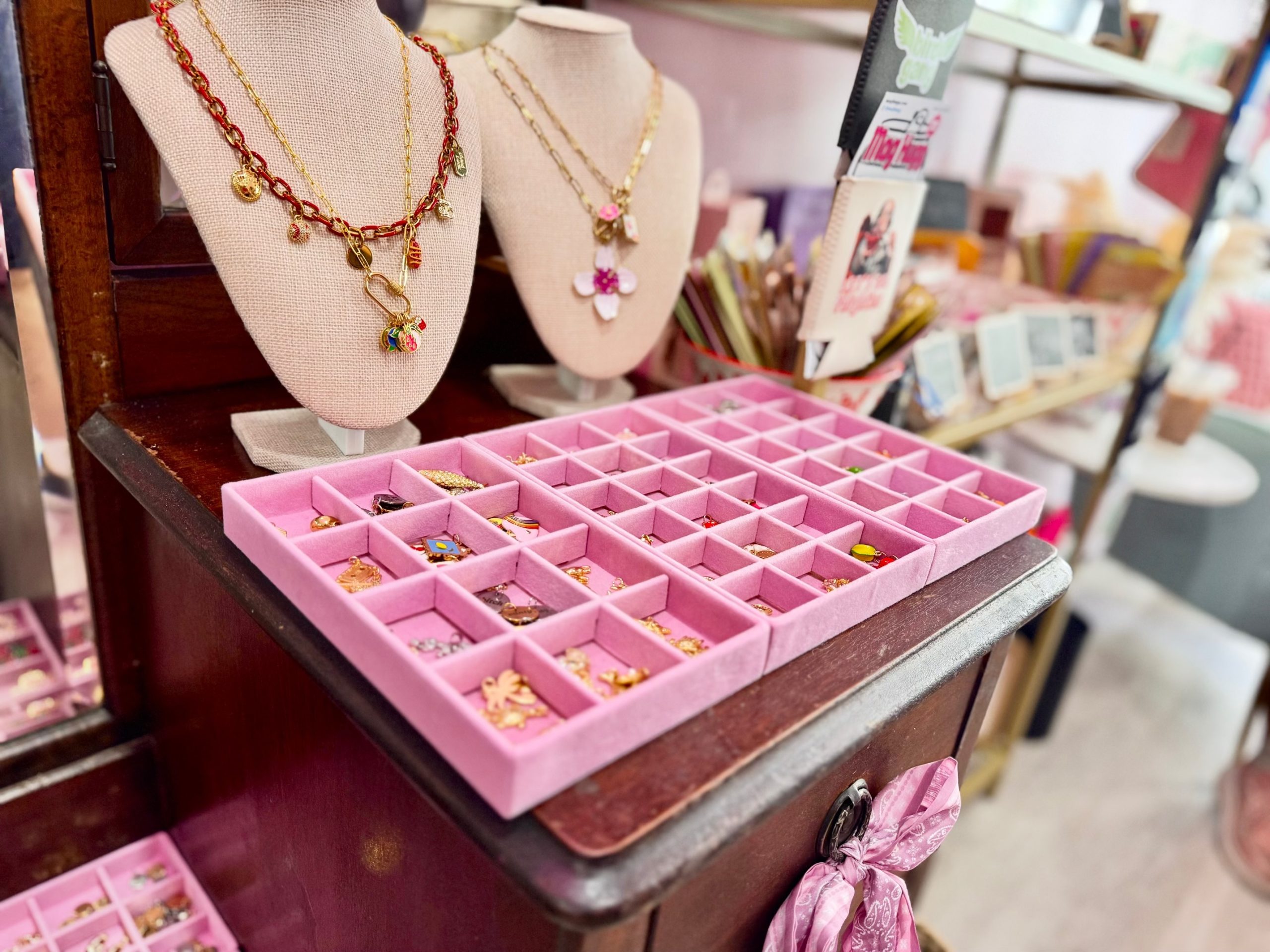madcat-brewtique-charm-necklaces-closeup