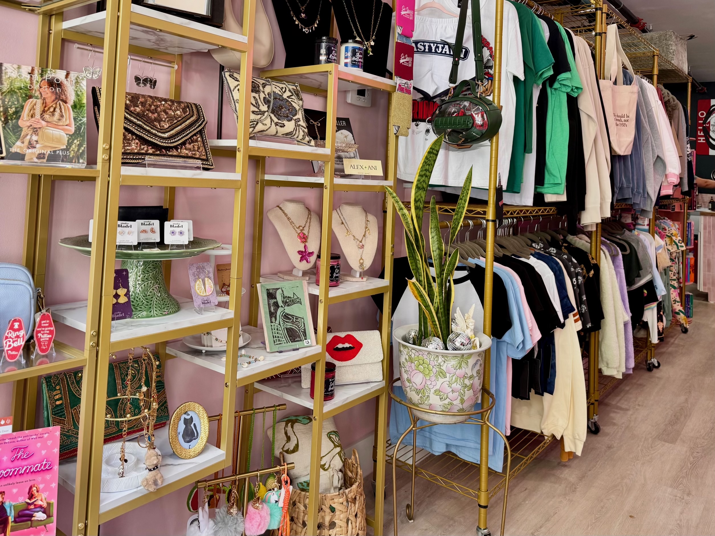 madcat-brewtique-interior-local-vendors