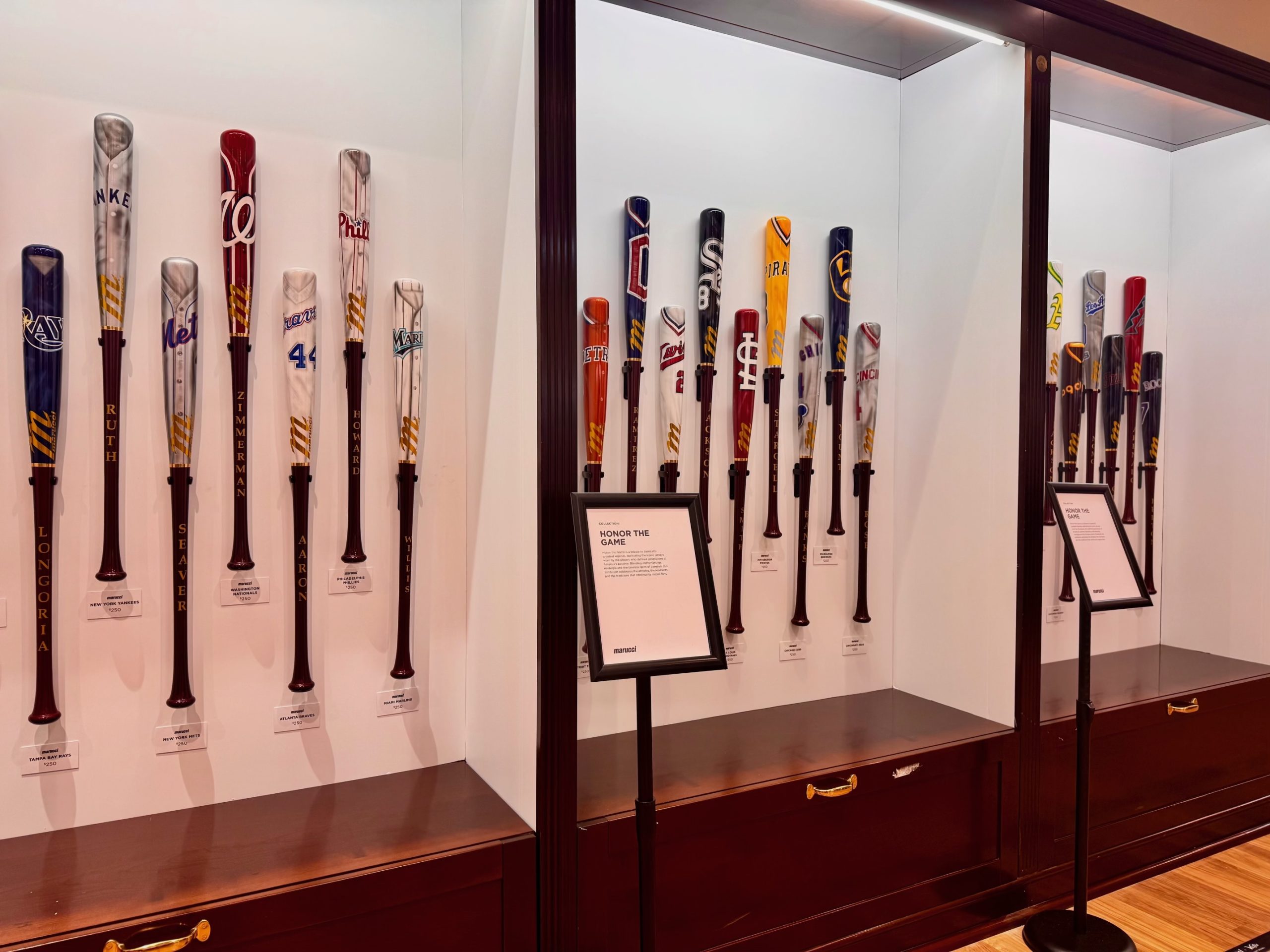 marucci-honor-the-game-bat-collection