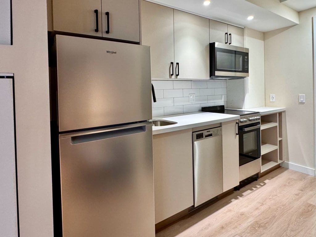 ranstead-kitchen-whirlpool-appliances